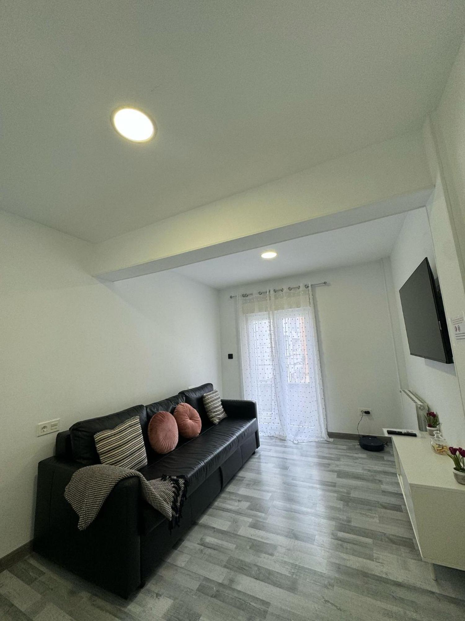 Piso Nuevo A 10 Minutos De San Sebastian Apartamento Lasarte Oria Exterior foto